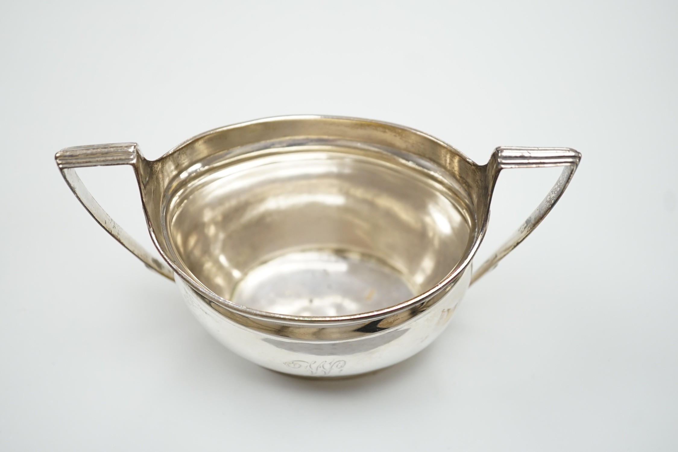 A George III silver two handled sugar bowl, by Thomas Wallis II, London, 1800, 15cm over handles, 6.4oz.